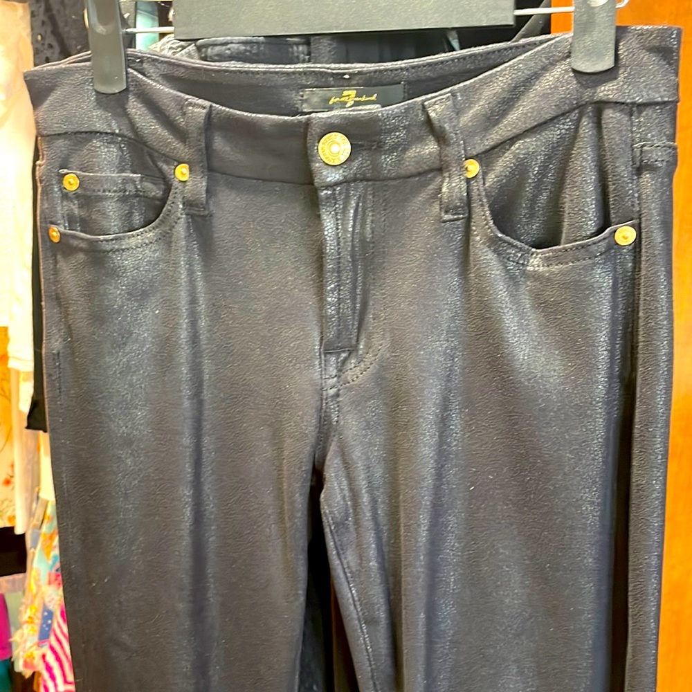 Black Lowrise Seven for All Mankind jeans Sz 26